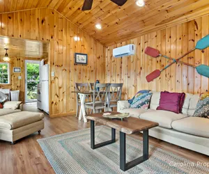 Photo 4 - Cottage In The Cove - Lake Lure Lakefront, Kayaks!