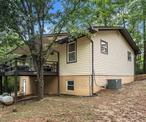 Photo 2 - #NeedToBreathe by Carolina Properties, Lake Access