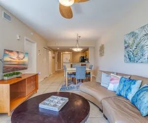 Photo 4 - Modern & Spacious · ADA Friendly Retreat