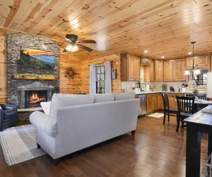 Photo 5 - Newly Renovated Luxury Cabin + Hot Tub + Fire Pit