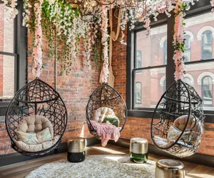 Photo 5 - The Songbird - Luxury Penthouse, Walk to Broadway