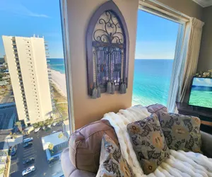Photo 2 - Exceptional Unit, Fantastic Gulf Views, Ceiling To Floor Windows,Pools!