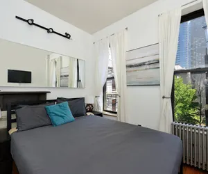 Photo 2 - Cozy 3BR in Hell's Kitchen - Great Location!