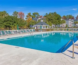 Photo 2 - NEW! Large 2BR| Pools | River Oaks Golf | Hot Tubs