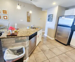 Photo 5 - Pet Friendly Condo With Ocean View, Pools, Hot Tub, Fitness