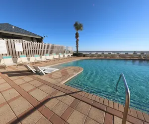 Photo 5 - Beachfront Beauty | Pools, Balcony, Prime Location