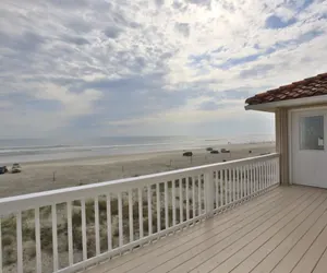 Photo 3 - Ocean Front Beach Home walking distance to Flagler