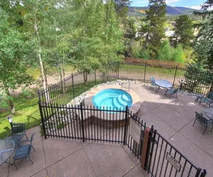 Photo 2 - Mountain Thunder Lodge 1209