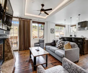 Photo 4 - Spacious 4 Bedroom Condo Steps from Winter Activities