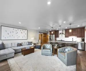 Photo 5 - Amazing Location - Steps to American Eagle Lift - CJ202