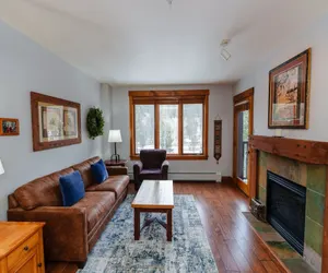 Photo 5 - 8858 The Springs