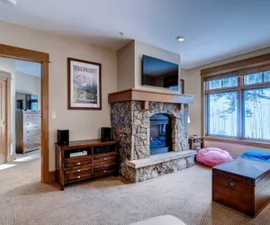 Photo 4 - 2Br Ski-in/Ski-out on mountain~Lone Eagle 3008~Kids Ski Free