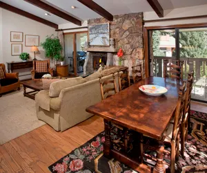 Photo 2 - 3BR Residence w/ Cozy Fire Place - Lodge at Vail Save 20% on 7+ Nights!