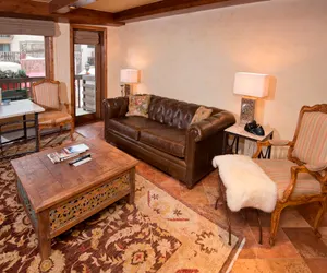Photo 3 - Relaxing 1 Bedroom Condo with Premium Amenities Save 20% on 7+ Nights!