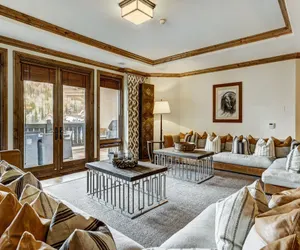 Photo 3 - Arrabelle Luxury Mountain View 4 BR Condo- Close To The Mountain Save 20% on 7+ Nights!
