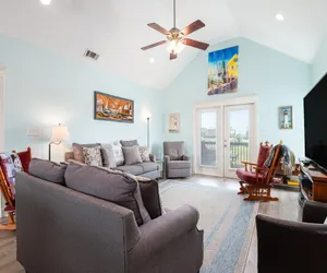 Photo 5 - Flower Pot