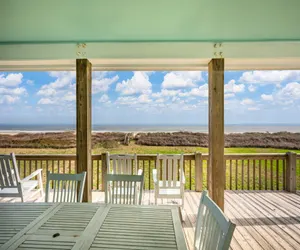 Photo 4 - Lotz A View