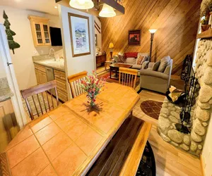 Photo 3 - 104 Premium