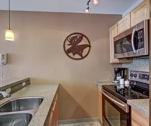 Photo 5 - Two Bedroom Condo & Loft in the Heart of Breckenridge