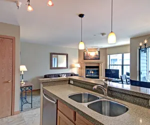 Photo 4 - Two Bedroom Condo & Loft in the Heart of Breckenridge