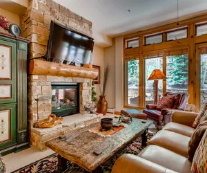 Photo 4 - Luxury 3Br Ski In-Out Condo/Firepit, pool, sauna
