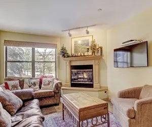 Photo 3 - Wake up to Winter Wonderland 1Br 1Ba-Downtown Breck Sleeps 4