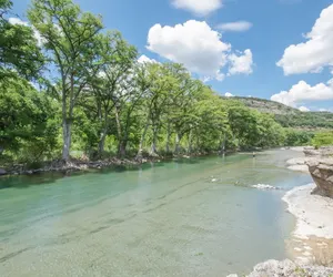 Photo 2 - RR 9740 Guadalupe River Rock Retreat