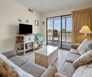 Photo 5 - Sea Cloisters 203B