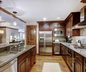 Photo 2 - Luxury 2BR+Den Ritz-Carlton Residence Save 20% on 7+ Nights!