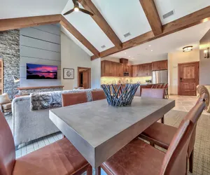 Photo 5 - Luxury Three Bedroom Residence Steps from Heavenly Village and Gondola