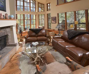 Photo 2 - Luxury Ski-in 3 Br Penthouse Inside Pines Lodge, Sleeps 8!