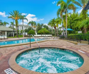 Photo 2 - La Vista Lakeview Deluxe Condo Next To Clubhouse