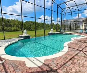 Photo 2 - Large Pool/Spa Balcony With View Golf