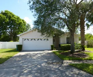 Photo 2 - Beautiful Home Overlooking Private Conservation