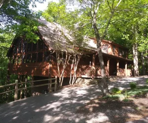 Photo 2 - Smoky Mountain Lodge