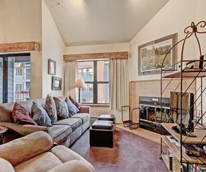 Photo 2 - Downtown Breckenridge Studio with Master Loft sleeps 4