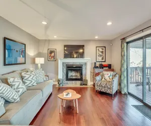 Photo 2 - Brighton House