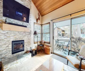 Photo 5 - Sierra Megeve 7 Deluxe Remodeled Condo, Just A Short Walk To Canyon Lodge