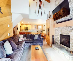 Photo 4 - Sierra Megeve 7 Deluxe Remodeled Condo, Just A Short Walk To Canyon Lodge
