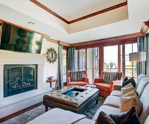 Photo 2 - Chic 2 BR+Den Ritz-Carlton Condo with Valley Views Save 20% on 7+ Nights!