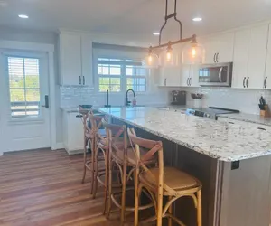 Photo 4 - Somewhere South