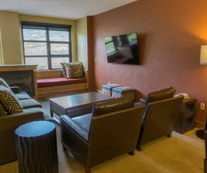 Photo 2 - Luxury suite in the heart of Canyons Village Save 20% on 7+ Nights!