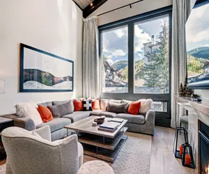 Photo 3 - Elegant 3 Bedroom Condo Lodge at Vail Save 20% on 7+ Nights!