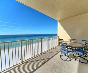 Photo 4 - Tropical Gulf Front Condo with Picnic Area & Grills - Unit 0802