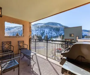 Photo 2 - Condo with Pool & Hot Tubs, Free Shuttle