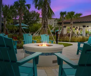 Photo 3 - Casa Lucia Lakeview At Vista Cay close to all major attractions