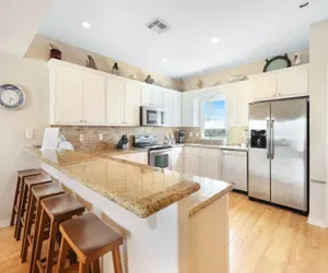 Photo 5 - Out of the Blue