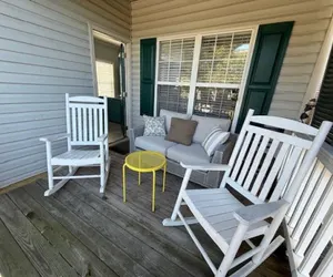 Photo 2 - Gone To The Beach