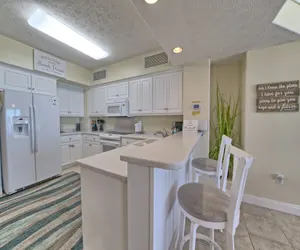 Photo 5 - Roomy Condo with Pool and Beach Access - Unit 0502