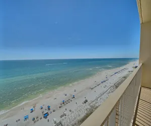 Photo 2 - Panama Beach Retreat with Stunning Views - 1404